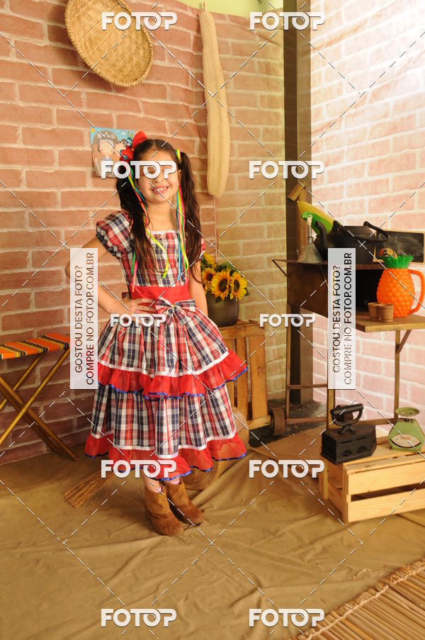 Buy your photos of the eventFESTA JUNINA CURUMIM on Fotop