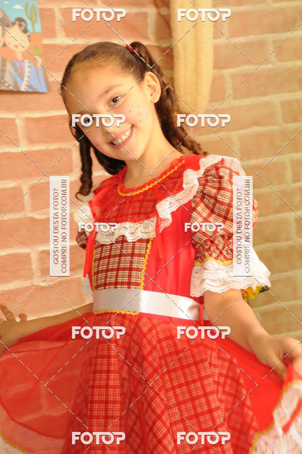 Buy your photos of the eventFESTA JUNINA CURUMIM on Fotop