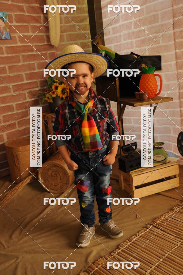 Buy your photos of the eventFESTA JUNINA CURUMIM on Fotop