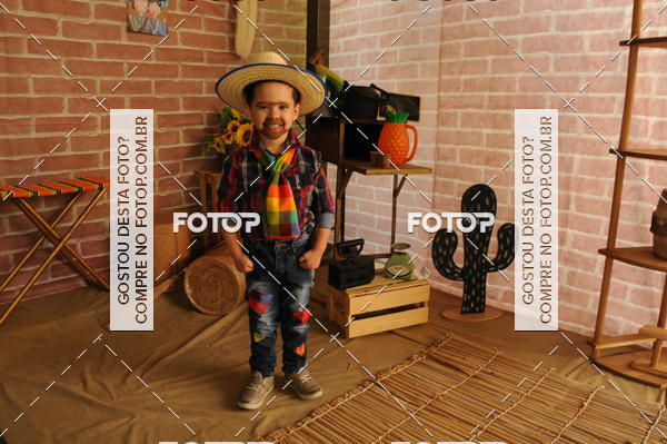 Buy your photos of the eventFESTA JUNINA CURUMIM on Fotop