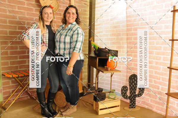 Buy your photos of the eventFESTA JUNINA CURUMIM on Fotop