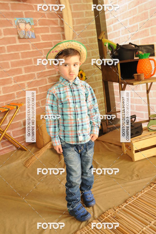 Buy your photos of the eventFESTA JUNINA CURUMIM on Fotop