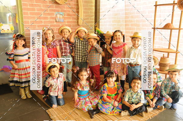 Buy your photos of the eventFESTA JUNINA CURUMIM on Fotop