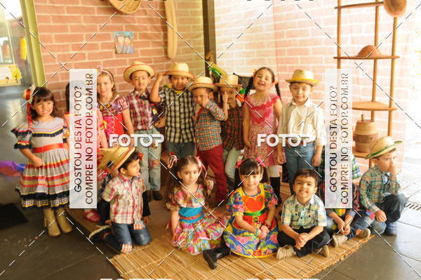Buy your photos of the eventFESTA JUNINA CURUMIM on Fotop