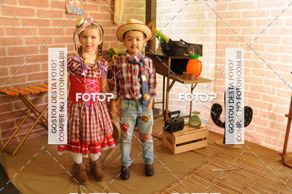 Buy your photos of the eventFESTA JUNINA CURUMIM on Fotop