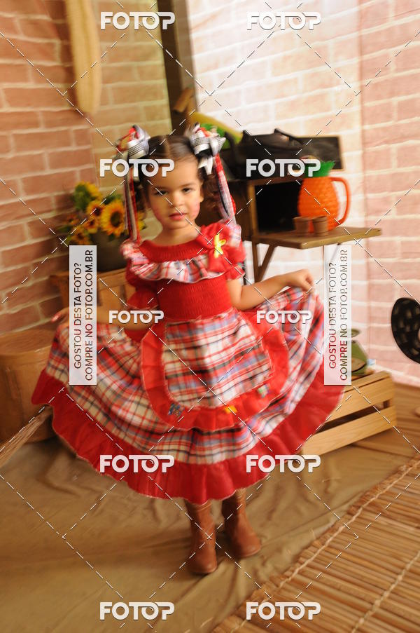 Buy your photos of the eventFESTA JUNINA CURUMIM on Fotop