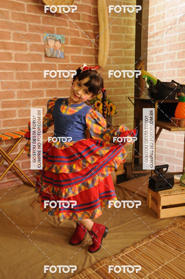 Buy your photos of the eventFESTA JUNINA CURUMIM on Fotop