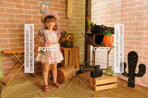 Buy your photos of the eventFESTA JUNINA CURUMIM on Fotop