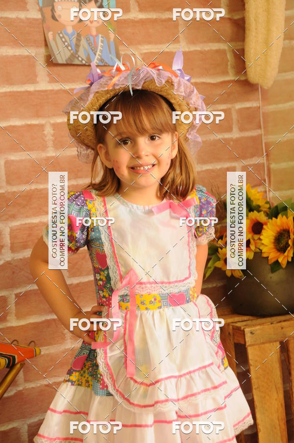 Buy your photos of the eventFESTA JUNINA CURUMIM on Fotop