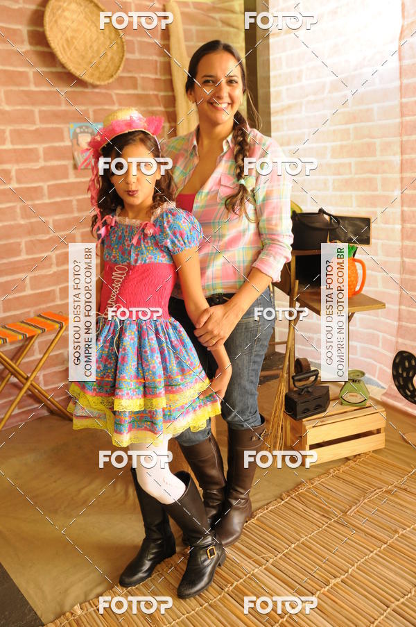 Buy your photos of the eventFESTA JUNINA CURUMIM on Fotop