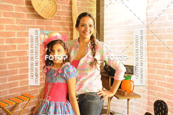 Buy your photos of the eventFESTA JUNINA CURUMIM on Fotop