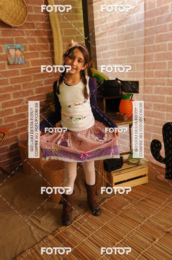 Buy your photos of the eventFESTA JUNINA CURUMIM on Fotop