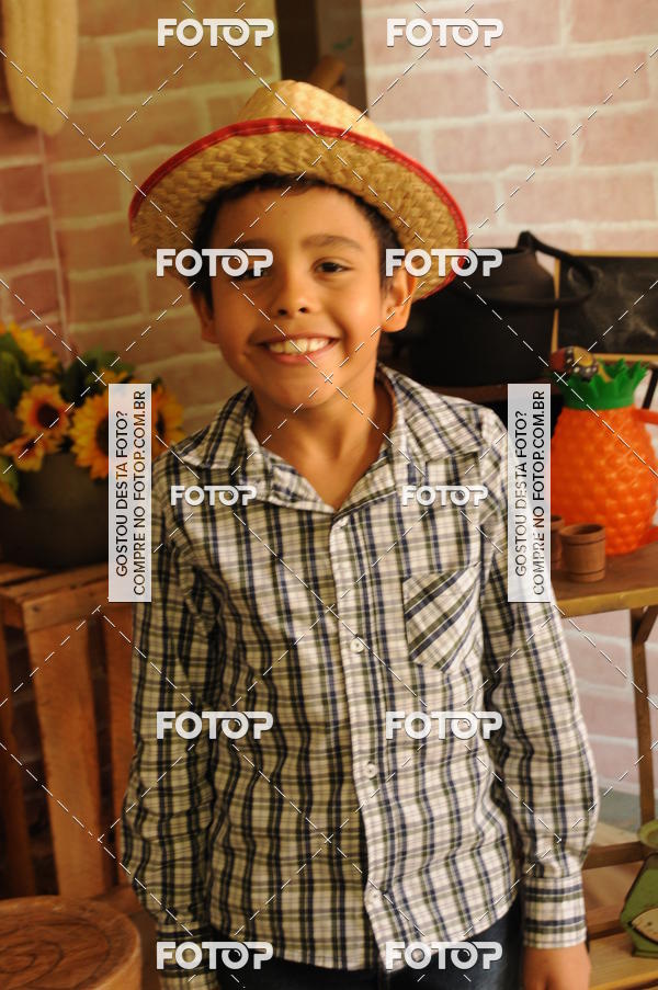 Buy your photos of the eventFESTA JUNINA CURUMIM on Fotop