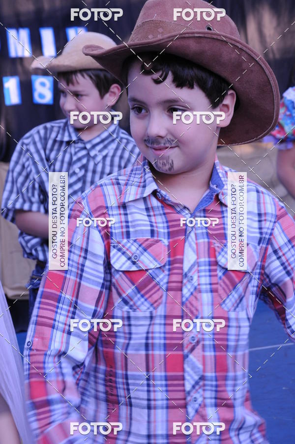 Buy your photos of the eventFESTA JUNINA CURUMIM on Fotop