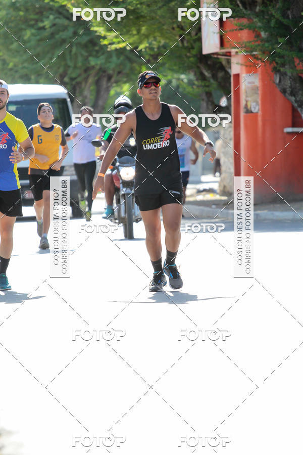 Buy your photos of the eventTreino Comemorativo - 1 ano do Corre Limoeiro on Fotop