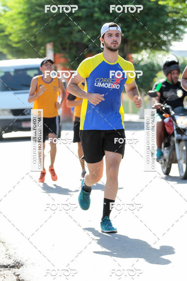 Buy your photos of the eventTreino Comemorativo - 1 ano do Corre Limoeiro on Fotop