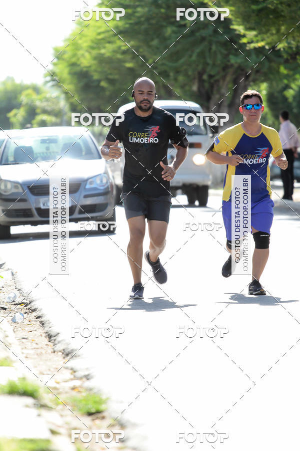 Buy your photos of the eventTreino Comemorativo - 1 ano do Corre Limoeiro on Fotop