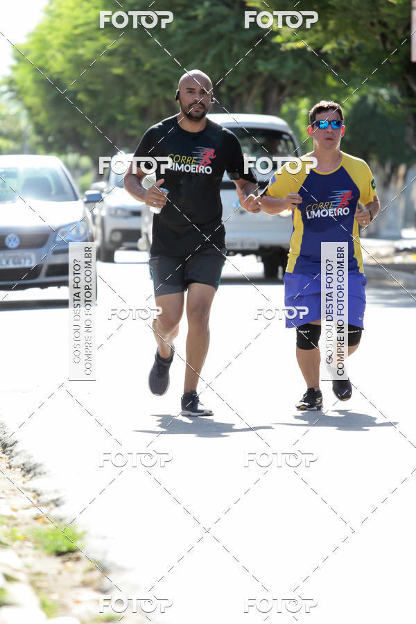 Buy your photos of the eventTreino Comemorativo - 1 ano do Corre Limoeiro on Fotop