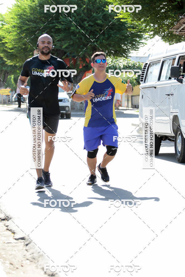 Buy your photos of the eventTreino Comemorativo - 1 ano do Corre Limoeiro on Fotop