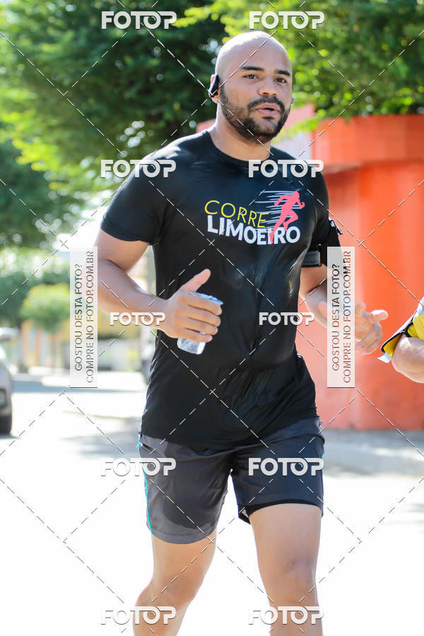 Buy your photos of the eventTreino Comemorativo - 1 ano do Corre Limoeiro on Fotop