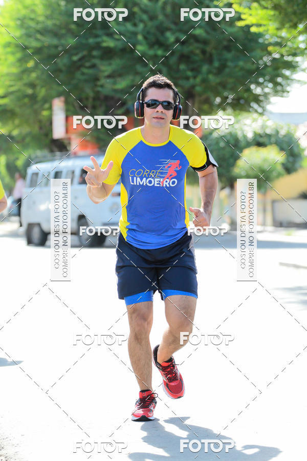 Buy your photos of the eventTreino Comemorativo - 1 ano do Corre Limoeiro on Fotop