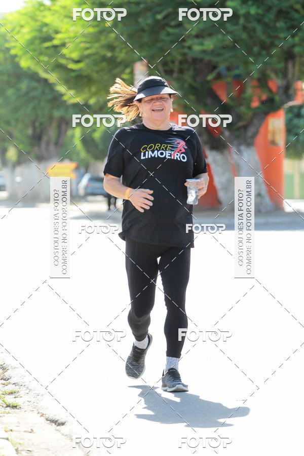 Buy your photos of the eventTreino Comemorativo - 1 ano do Corre Limoeiro on Fotop