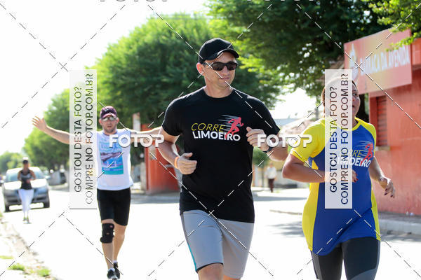 Buy your photos of the eventTreino Comemorativo - 1 ano do Corre Limoeiro on Fotop