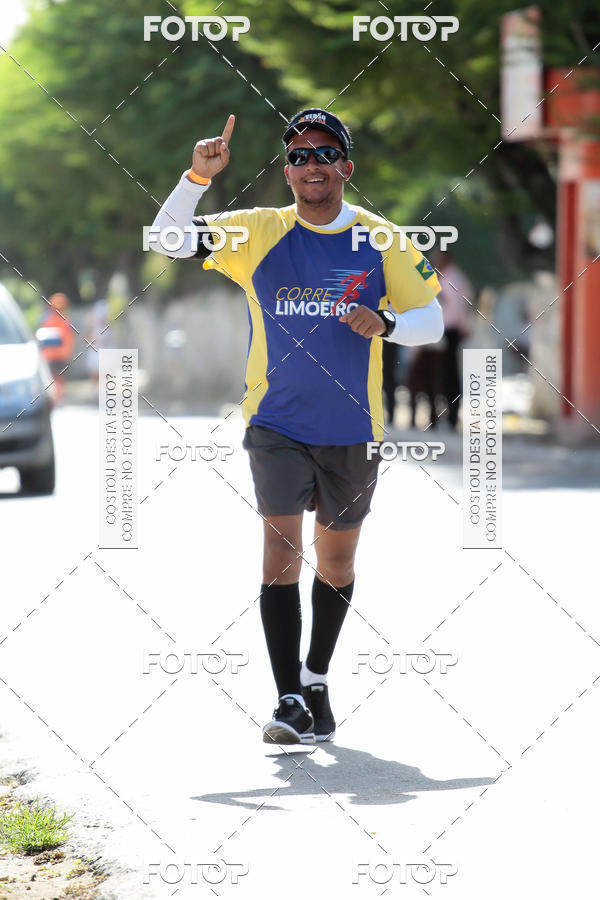 Buy your photos of the eventTreino Comemorativo - 1 ano do Corre Limoeiro on Fotop