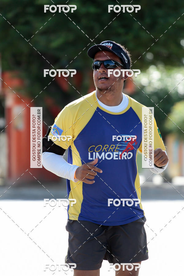 Buy your photos of the eventTreino Comemorativo - 1 ano do Corre Limoeiro on Fotop