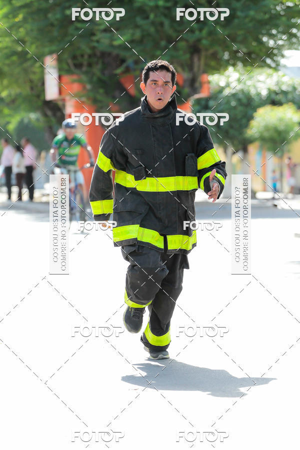 Buy your photos of the eventTreino Comemorativo - 1 ano do Corre Limoeiro on Fotop