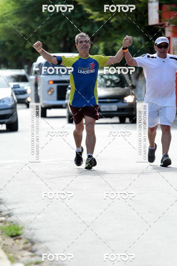 Buy your photos of the eventTreino Comemorativo - 1 ano do Corre Limoeiro on Fotop