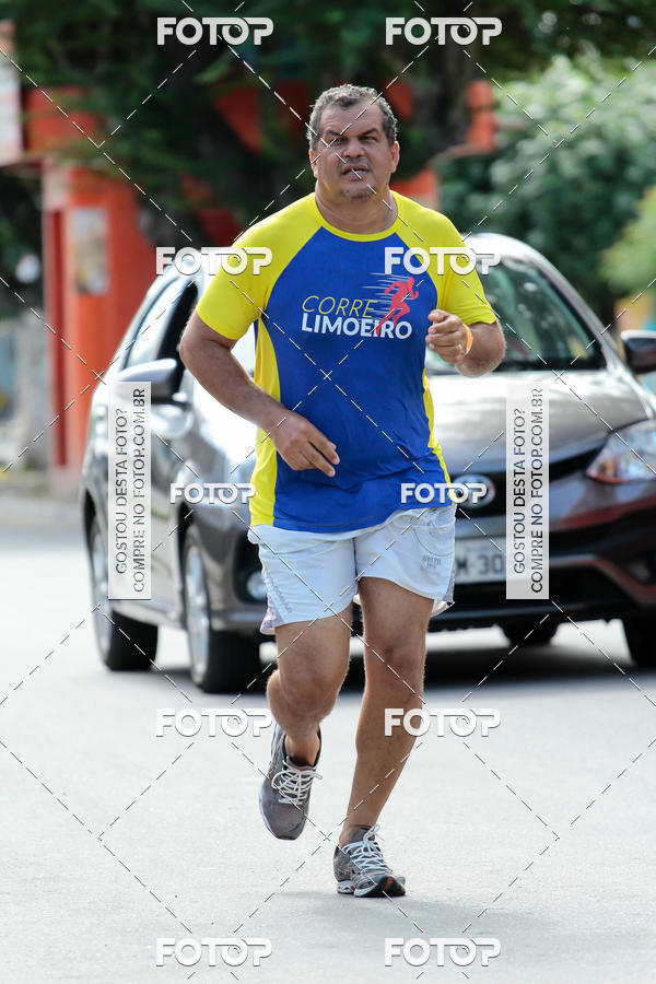 Buy your photos of the eventTreino Comemorativo - 1 ano do Corre Limoeiro on Fotop