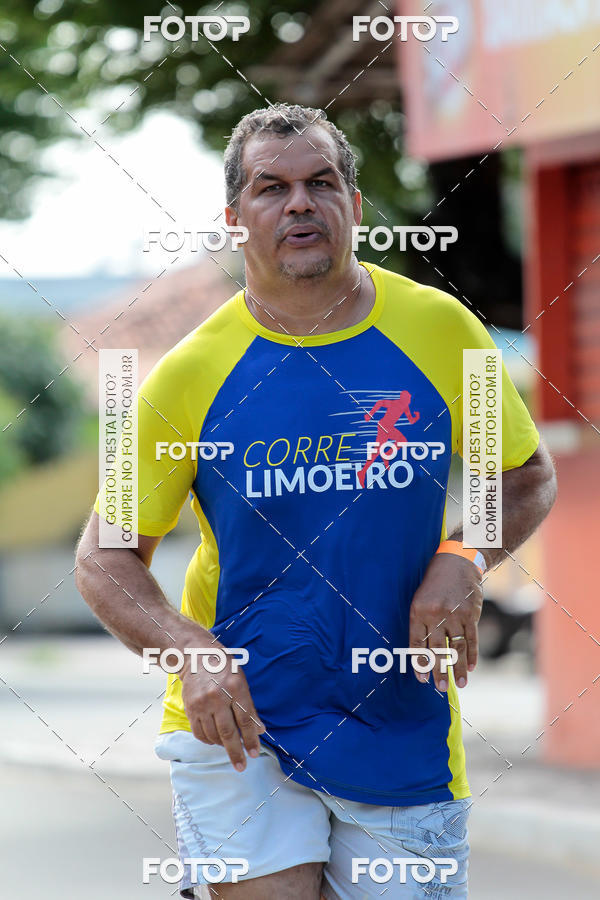 Buy your photos of the eventTreino Comemorativo - 1 ano do Corre Limoeiro on Fotop