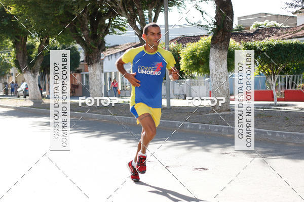 Buy your photos of the eventTreino Comemorativo - 1 ano do Corre Limoeiro on Fotop