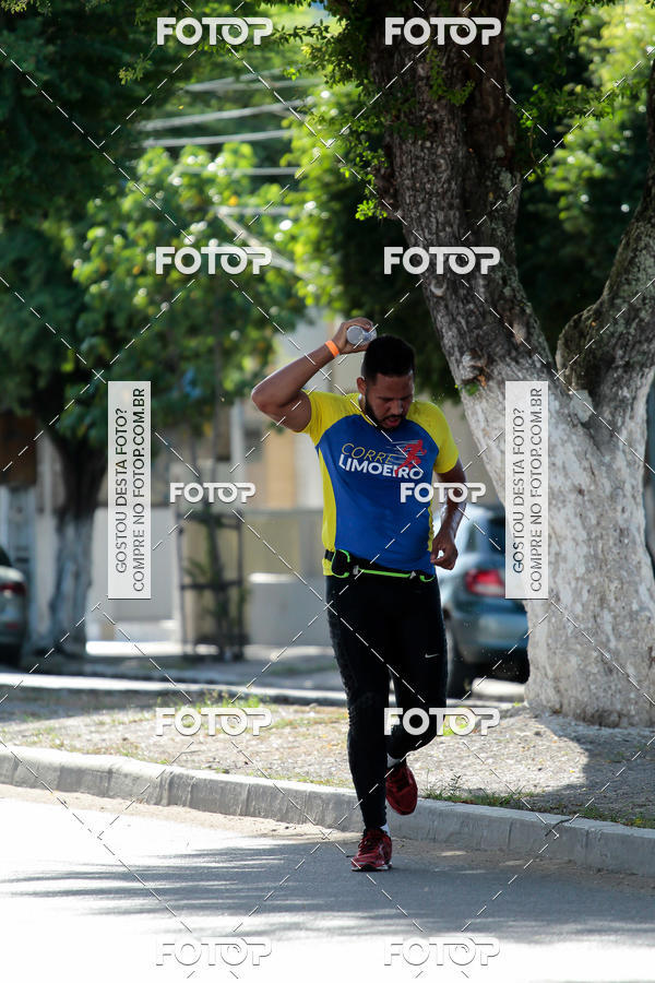 Buy your photos of the eventTreino Comemorativo - 1 ano do Corre Limoeiro on Fotop
