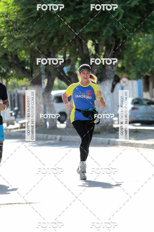 Buy your photos of the eventTreino Comemorativo - 1 ano do Corre Limoeiro on Fotop