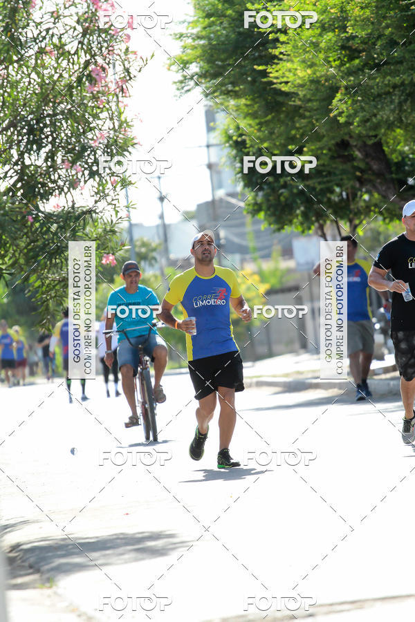 Buy your photos of the eventTreino Comemorativo - 1 ano do Corre Limoeiro on Fotop