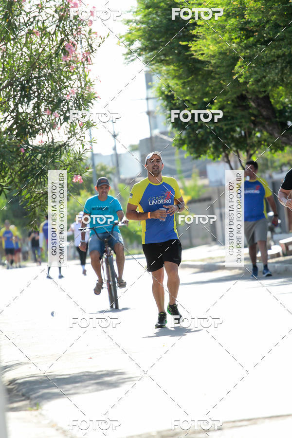 Buy your photos of the eventTreino Comemorativo - 1 ano do Corre Limoeiro on Fotop