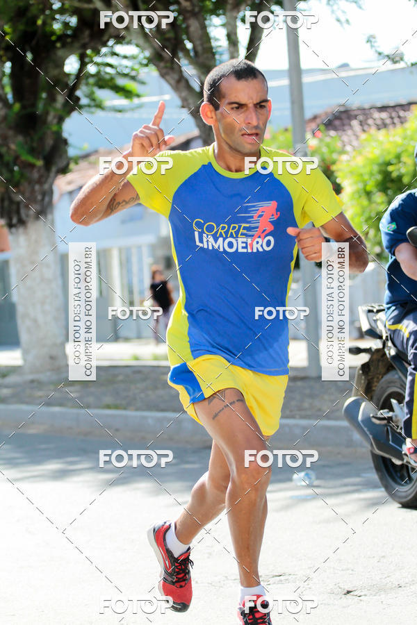 Buy your photos of the eventTreino Comemorativo - 1 ano do Corre Limoeiro on Fotop