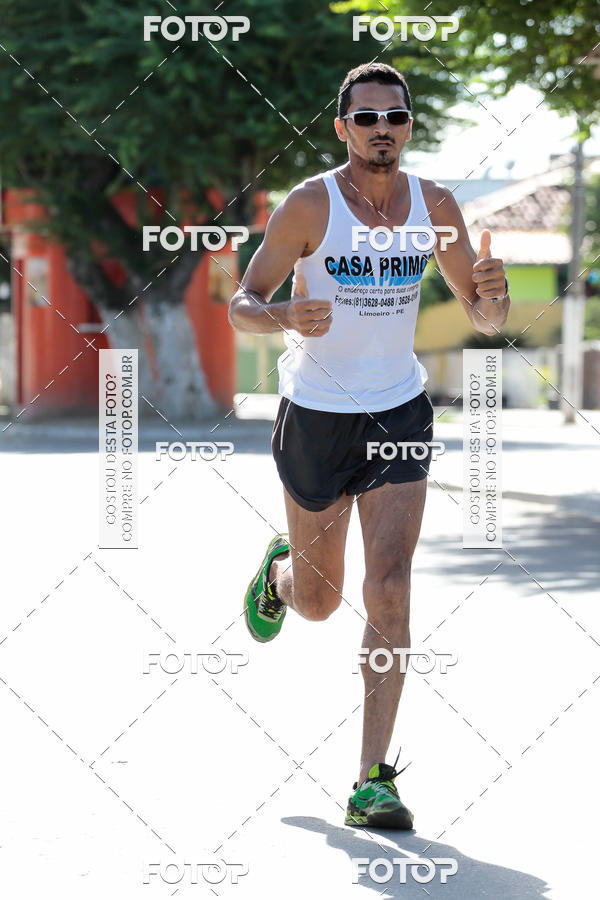 Buy your photos of the eventTreino Comemorativo - 1 ano do Corre Limoeiro on Fotop