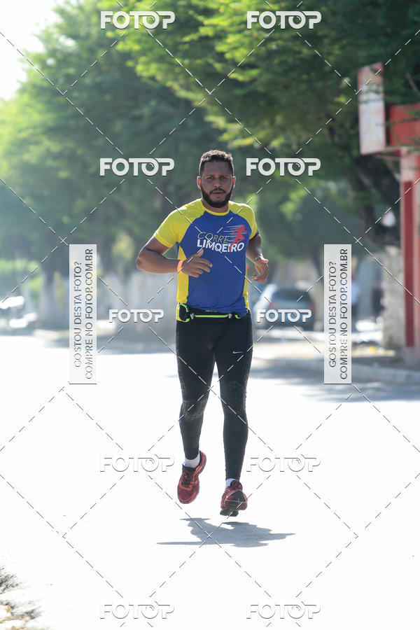 Buy your photos of the eventTreino Comemorativo - 1 ano do Corre Limoeiro on Fotop