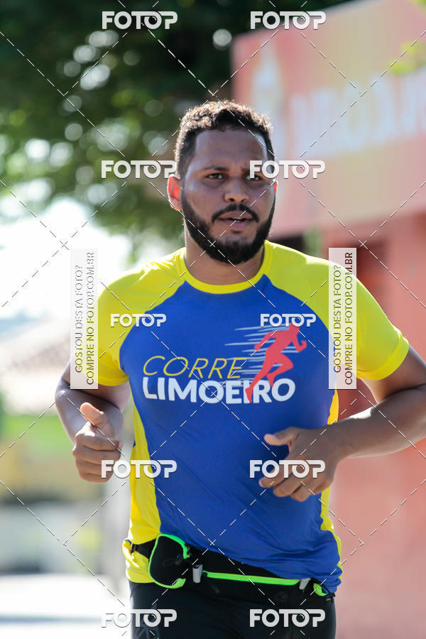 Buy your photos of the eventTreino Comemorativo - 1 ano do Corre Limoeiro on Fotop