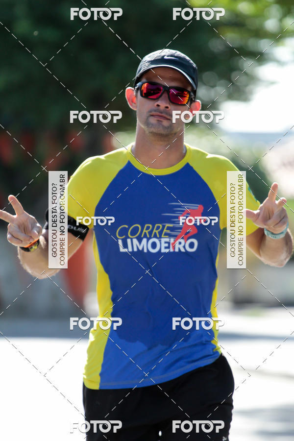 Buy your photos of the eventTreino Comemorativo - 1 ano do Corre Limoeiro on Fotop