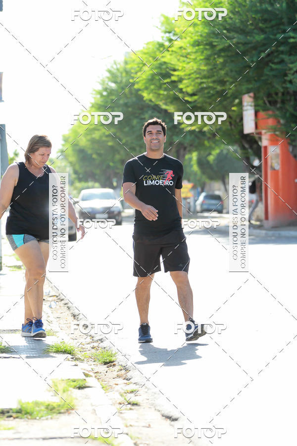 Buy your photos of the eventTreino Comemorativo - 1 ano do Corre Limoeiro on Fotop