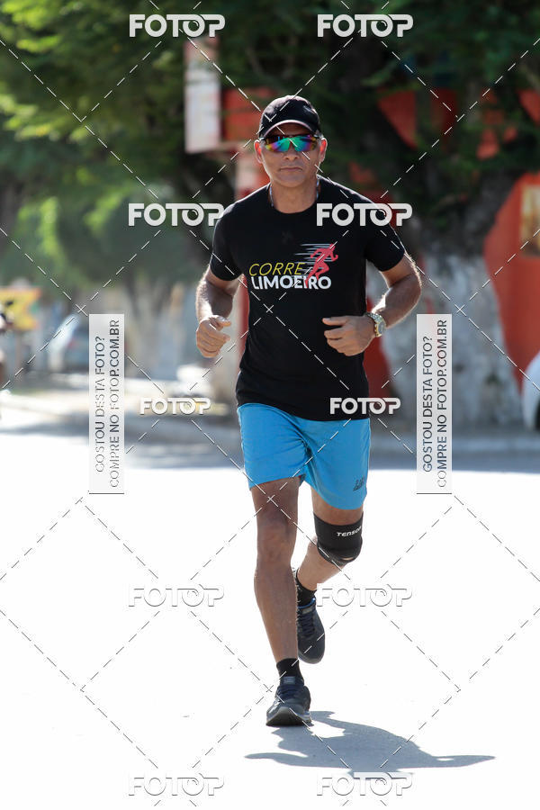 Buy your photos of the eventTreino Comemorativo - 1 ano do Corre Limoeiro on Fotop
