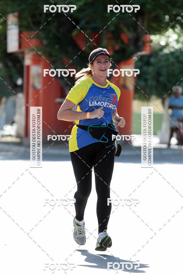 Buy your photos of the eventTreino Comemorativo - 1 ano do Corre Limoeiro on Fotop