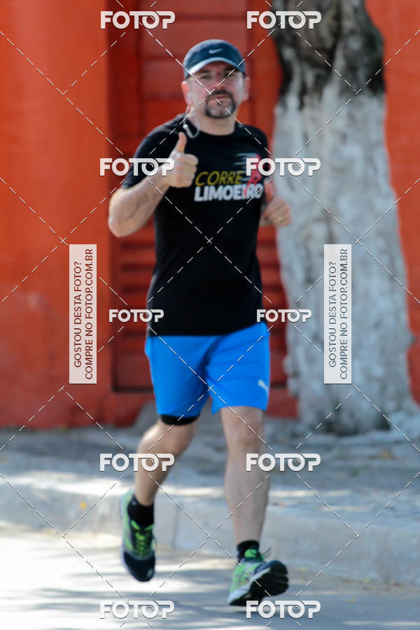 Buy your photos of the eventTreino Comemorativo - 1 ano do Corre Limoeiro on Fotop
