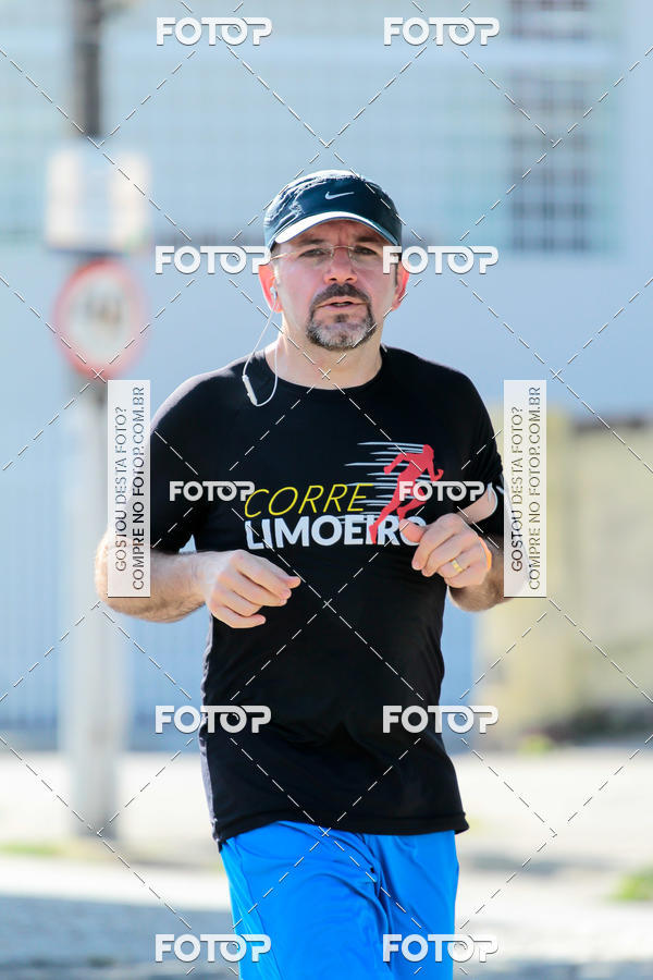 Buy your photos of the eventTreino Comemorativo - 1 ano do Corre Limoeiro on Fotop