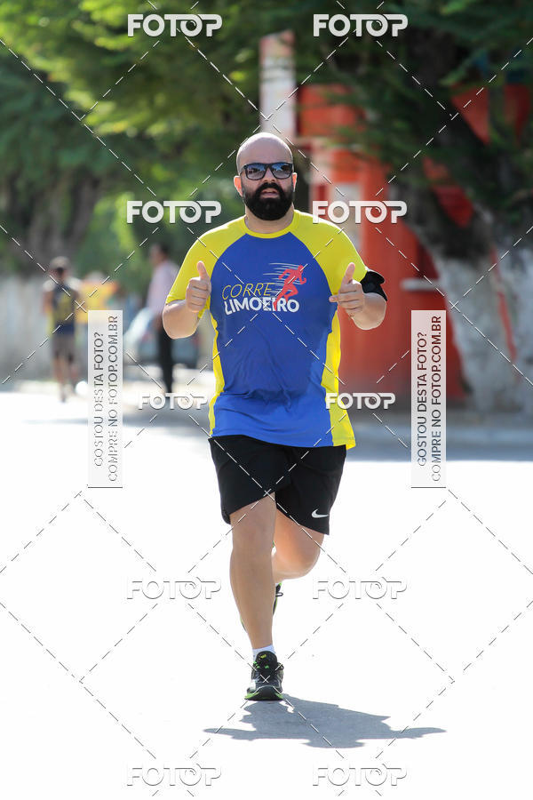 Buy your photos of the eventTreino Comemorativo - 1 ano do Corre Limoeiro on Fotop