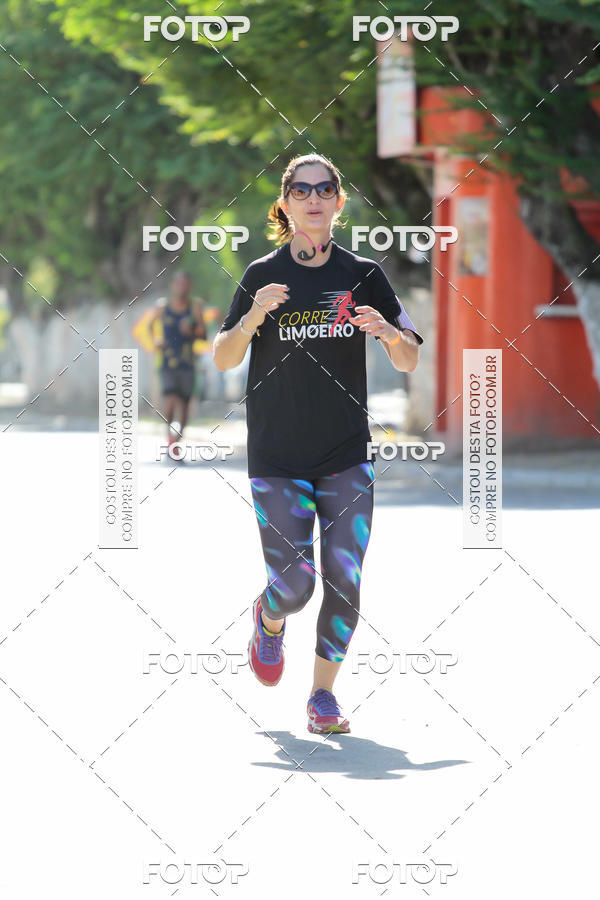 Buy your photos of the eventTreino Comemorativo - 1 ano do Corre Limoeiro on Fotop